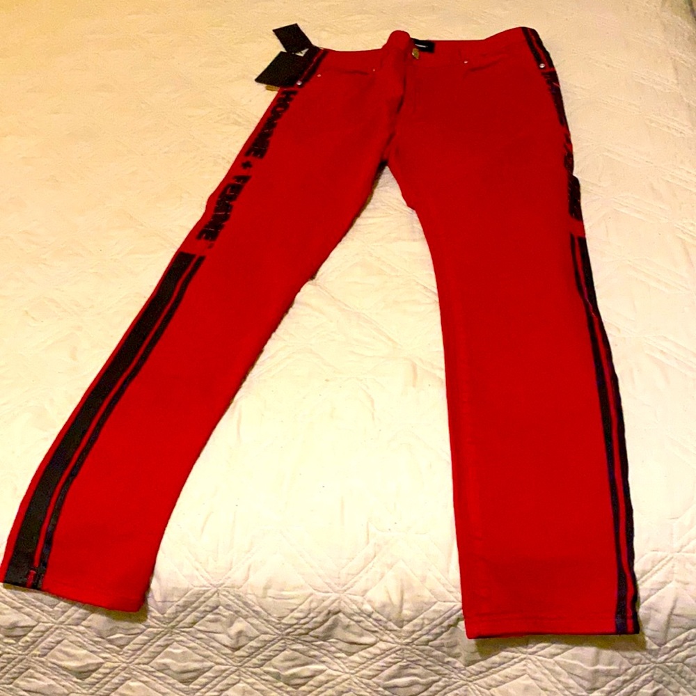 Brand New size 36 Premium red and black Homme Femme slim fit jeans